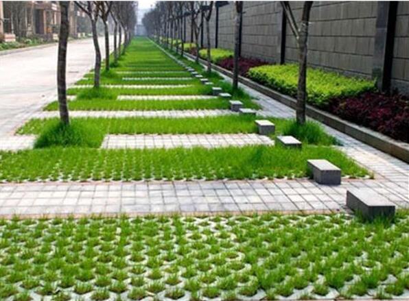 昆明生态城市建设的一块砖—植草砖